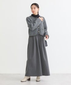 earth music&ecology ゴールド釦ショートニットカーディガン