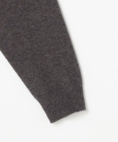 Feroux Vネックニットプルオーバー