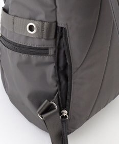 ICB 【A4サイズ収納可】８ポケットナイロンリュック