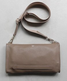 blancle シュリンクレザー クラッチショルダー