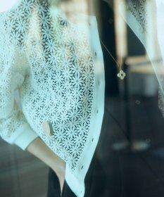 組曲 【前後着用可】コットンフラワーレーシー カーディガン