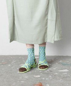 TRICOTE バンピーメッシュドットソックス