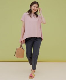 UNFILO 【シワになりにくい】BEAUTY FORM バックフレアTシャツ