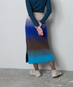 TRICOTE GRADATION SHAGGY SKIRT／グラデーションシャギースカート
