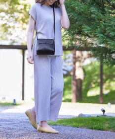 Tiaclasse 【2点セット】編み込み風ショルダーバッグ＋ショルダーポーチ付き