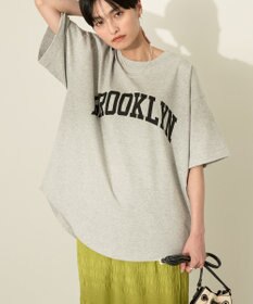 AMERICAN HOLIC BROOKLYN カレッジロゴBIGTシャツ