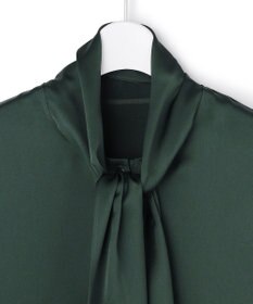 ICB L 【WEB限定】 ドレープサテン ボウタイブラウス