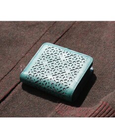 genten ダイヤカットワーク　二つ折り財布