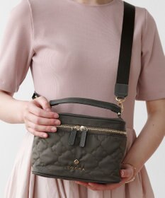 TOCCA CHECKER CLOVER VANITY ヴァニティバッグ
