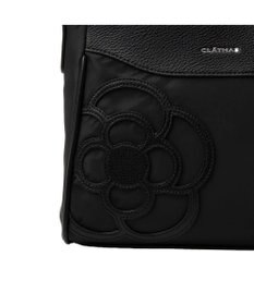CLATHAS メイティ ショルダーバッグ