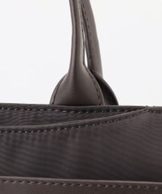 Y'SACCS シルキーリュクスバックパック