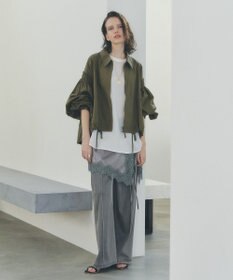 YECCA VECCA ボリュームギャザーデザインZIPブルゾン