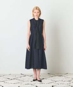 GRACE CONTINENTAL ボーダーメッシュジャガードドレス