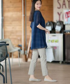 Tiaclasse L 麻混ストレッチテーパードパンツ