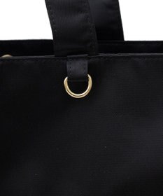 Maison de FLEUR サテンパールブランドロゴ刺繍トートバッグ