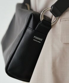 russet 【2025AW新作】レザースクエアショルダーバッグ(CE-1575)