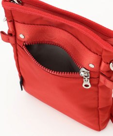 Y'SACCS テープデザイン　トラベルポシェット