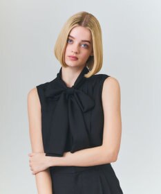 GRACE CONTINENTAL リネンライクボウタイノースリーブ