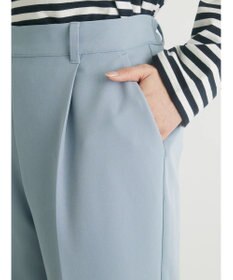 Green Parks きれいシルエットパンツ