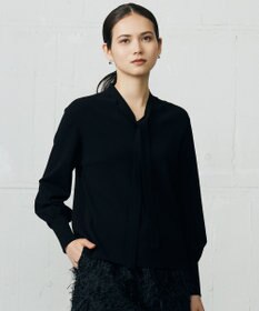 自由区 L レーヨンストレッチブラウスライク ニット