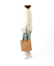 IBIZA ラフィア　セミショルダーバッグ