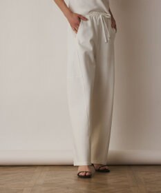 GRACE CONTINENTAL ストレッチポンチパンツ