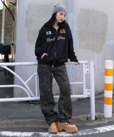 WEGO 【ユニセックスITEM/MLサイズ展開】ナンバリングカットZIPパーカー