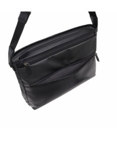 ACE BAGS & LUGGAGE ultima tokyo ディーノ ショルダーバッグ フロントファスナーポケット 68175 ウルティマトーキョー