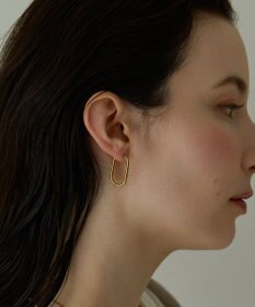 Phoebe 〈金属アレルギー対応〉グラムオーバルフープピアス　ゴールド　楕円型/オーバル/ステンレス