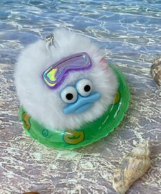 WEGO ぷかぷかモンスターぬいぐるみキーホルダー