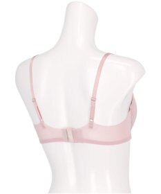 Wing ブラジャー 軽いつけごこち バストシルエットがきれい 脇から背中すっきり KB7002 ウイング／ワコール