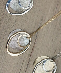 Tiaclasse 【安田美沙子さん着用・日本製】プレートリングネックレス