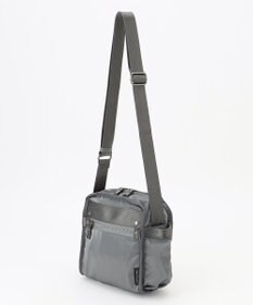 Y'SACCS 【Y’SACCS vous et】メタリックポシェット