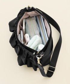 TOCCA 【美人百花掲載】【新色登場】FRILL POCHETTE ポシェット