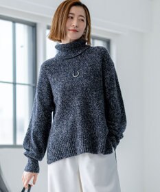 23区 【洗える】ミックスブークレ サイドスリットタートルニット ネイビーマルチ