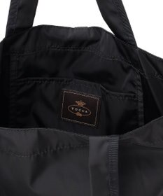 TOCCA SOGNO FUR CHARM TOTE トートバッグ【WEB＆一部店舗限定・A4サイズ対応】