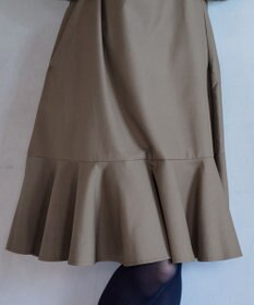 Tiaclasse L 裾フレアパフスリーブワンピース