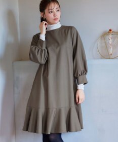 Tiaclasse L 裾フレアパフスリーブワンピース