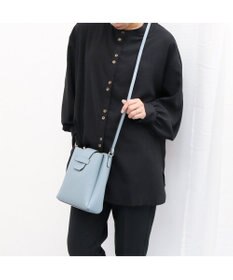 UNBILLION 【テレビ ドラマ着用アイテム】カシュカシュ cachecache / 3つ口縦型ショルダーバッグ