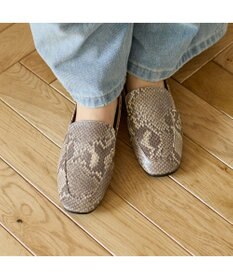 MODE ET JACOMO <carino>スクエアトゥフラットシューズ