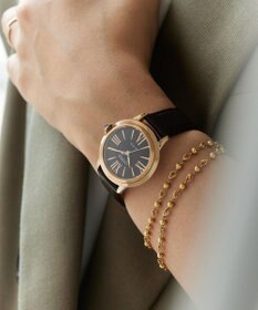 CITIZEN 【電池交換不要 光発電エコ・ドライブ】、包み込むような 曲線とボリューム感が魅力の高級感ある腕時計