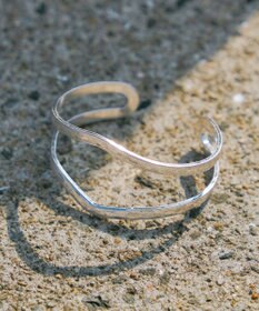 Tiaclasse アンティークバングル