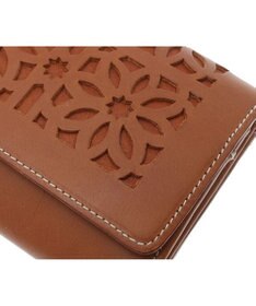 genten カットワーク フラップ長財布