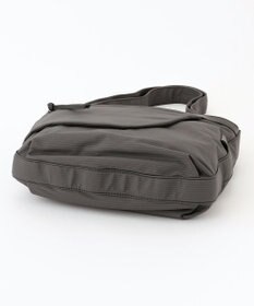 Y'SACCS コーデュロイライクナイロンショルダー