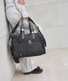 LeSportsac DELUXE MED WEEKENDER MH/ロゴジャガードブラックスナイデル