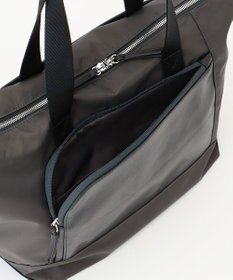 Y'SACCS ナイロン×リサイクルレザー　コンビマルチトート