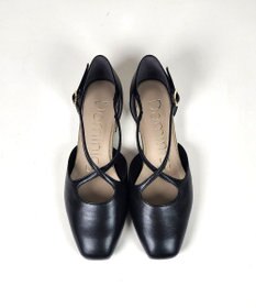 Dominic3 クロスストラップ セパレートパンプス