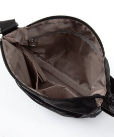 ACE BAGS & LUGGAGE World Traveler ミラ ショルダーバッグ  17531 ワールドトラベラー