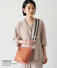 russet 《PEANUTS×russet》リバーシブルショルダーバッグ(CE-1755)