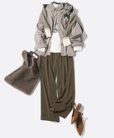 23区 L 【見上愛さん着用/Oggi10月号掲載/洗える】スエーディーサテン ワイド パンツ